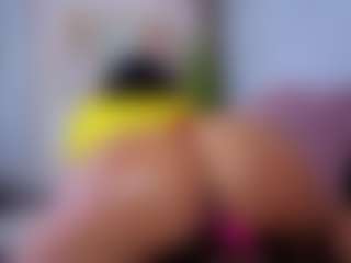Chlooee's Live Sex Cam Show