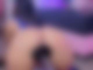Chlooee's Live Sex Cam Show