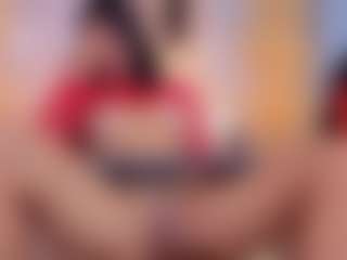 Chlooee's Live Sex Cam Show