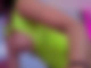 Chlooee's Live Sex Cam Show