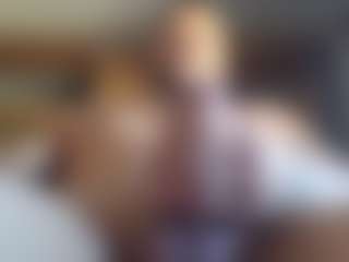 Show in cam erotica live di eddiebpnp13