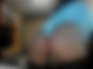 Live cam show with Claire95 - Asian MILF on Gym Cam Girls