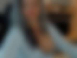 Claire95's Live Sex Cam Show