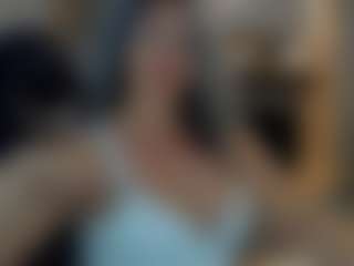 Claire95's Live Sex Cam Show