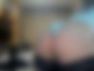 Claire95's Live Sex Cam Show