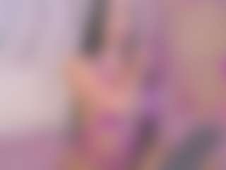 Live cam show with Sarahgrey18 - Sucking on TeamSkeetLive