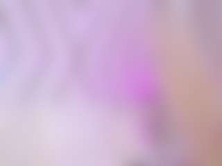 Live cam show with Sarahgrey18 - Sucking on Milf Play