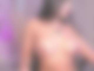 Live cam show with Sarahgrey18 - Sucking on sexytreat.net