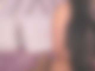 Live cam show with Sarahgrey18 - Sucking on CamwithHer