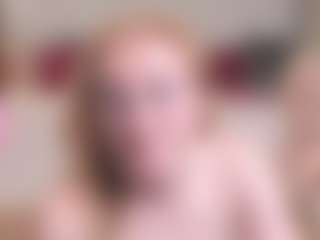 Live cam show with MadissonKiss - Red Hair on Cam Slut