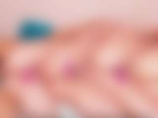Live cam show with Veka-Worldd - Curly on StripNow