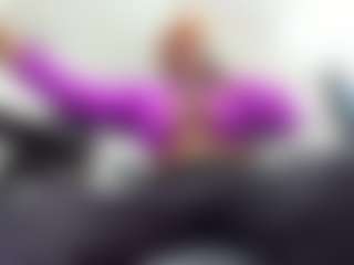 mareiabold's Live Sex Cam Show