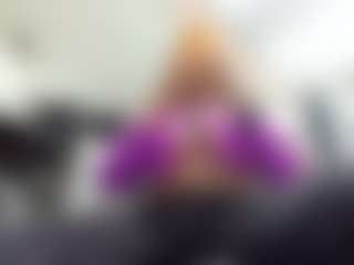 mareiabold's Live Sex Cam Show
