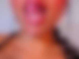 Live cam show with SexySofiax - Ride on nudelive.tv