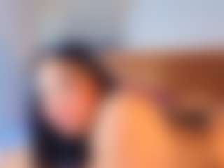 Live cam show with SexySofiax - Ride on CamwithHer