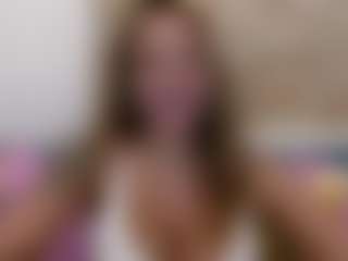 Live cam show with LilyHoney - Body Massage on Camsoda