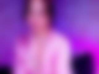 caramel-k1ss's Live Sex Cam Show