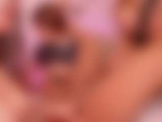 Cloe-World1's Live Sex Cam Show