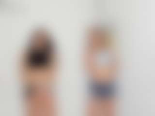 Cloe-World1's Live Sex Cam Show