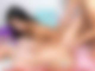 Cloe-World1's Live Sex Cam Show