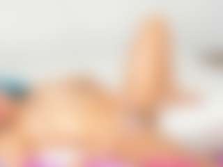 Cloe-World1's Live Sex Cam Show
