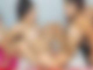Cloe-World1's Live Sex Cam Show