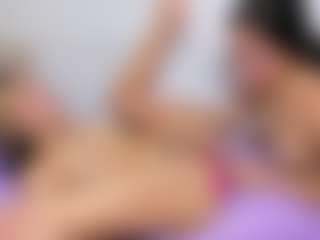 Cloe-World1's Live Sex Cam Show