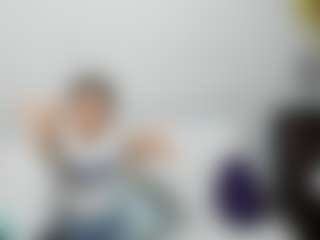 Cloe-World1's Live Sex Cam Show