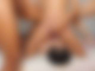 Cloe-World1's Live Sex Cam Show
