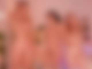 Cloe-World1's Live Sex Cam Show