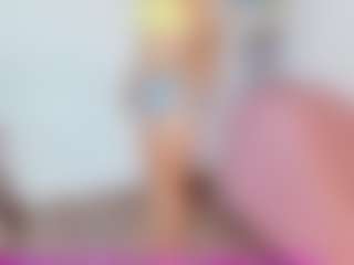 Cloe-World1's Live Sex Cam Show