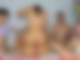 Cloe-World1's Live Sex Cam Show