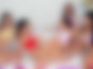 Cloe-World1's Live Sex Cam Show