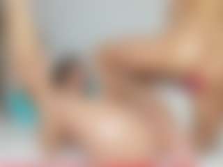 Cloe-World1's Live Sex Cam Show
