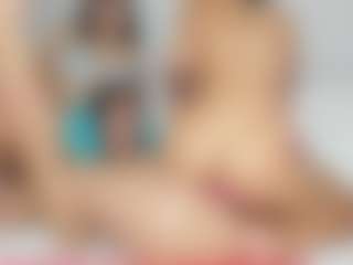 Cloe-World1's Live Sex Cam Show