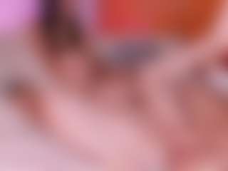 Cloe-World1's Live Sex Cam Show