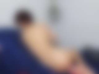 Cloe-World1's Live Sex Cam Show