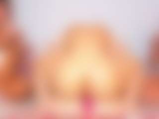 Cloe-World1's Live Sex Cam Show