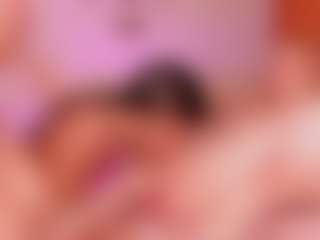Live cam show with Cloe-World1 - Big Ass on Camsoda