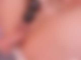 Cloe-World1's Live Sex Cam Show