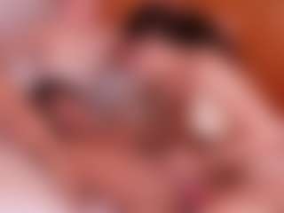 Live cam show with Cloe-World1 - Young Adult on Camiplay Live