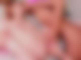 Live cam show with Cloe-World1 - Big Ass on Milfs Live
