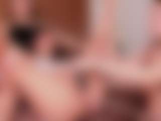 Live cam show with Cloe-World1 - Ass To Mouth on Milfs Live