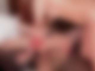 Cloe-World1's Live Sex Cam Show