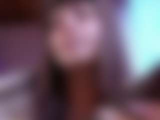 Camiiowo's Live Sex Cam Show