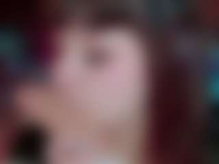 Live cam show with Camiiowo - Brown Hair on AdultVida.com