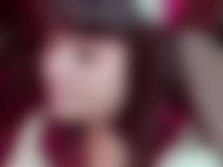 Camiiowo's Live Sex Cam Show
