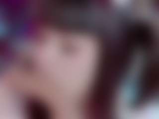 Camiiowo's Live Sex Cam Show