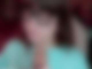 Live cam show with Camiiowo - Tittyfuck on Dolls Live