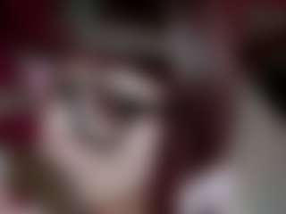 Camiiowo's Live Sex Cam Show